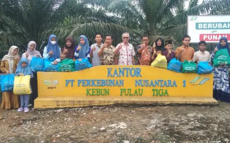 BADAN DAKWAH ISLAMIAH (BDI) PTPN IV REGIONAL 6 KSO KEBUN PULAU TIGA MEMBERIKAN BANTUAN UNTUK ANAK YATIM DAN ANAK BERPRESTASI